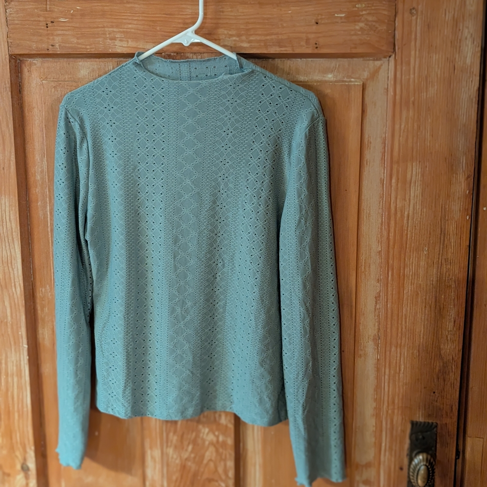 Elegant Lace Long Sleeve Top in Blue